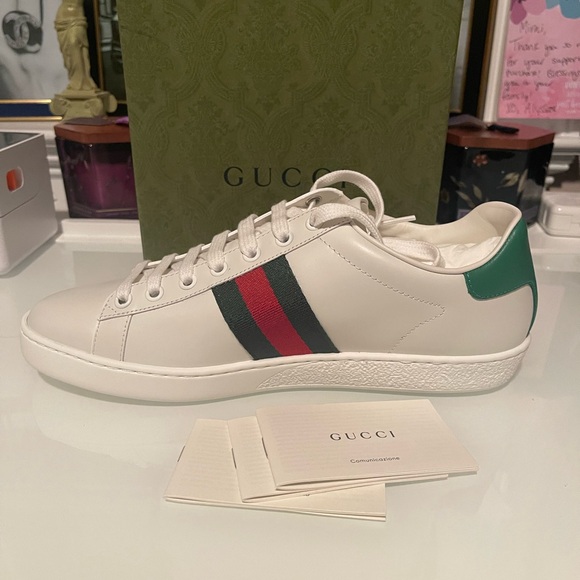 Authentic Gucci Disney Donald Duck Ace Sneaker brand new with COA & original box - Picture 6 of 12